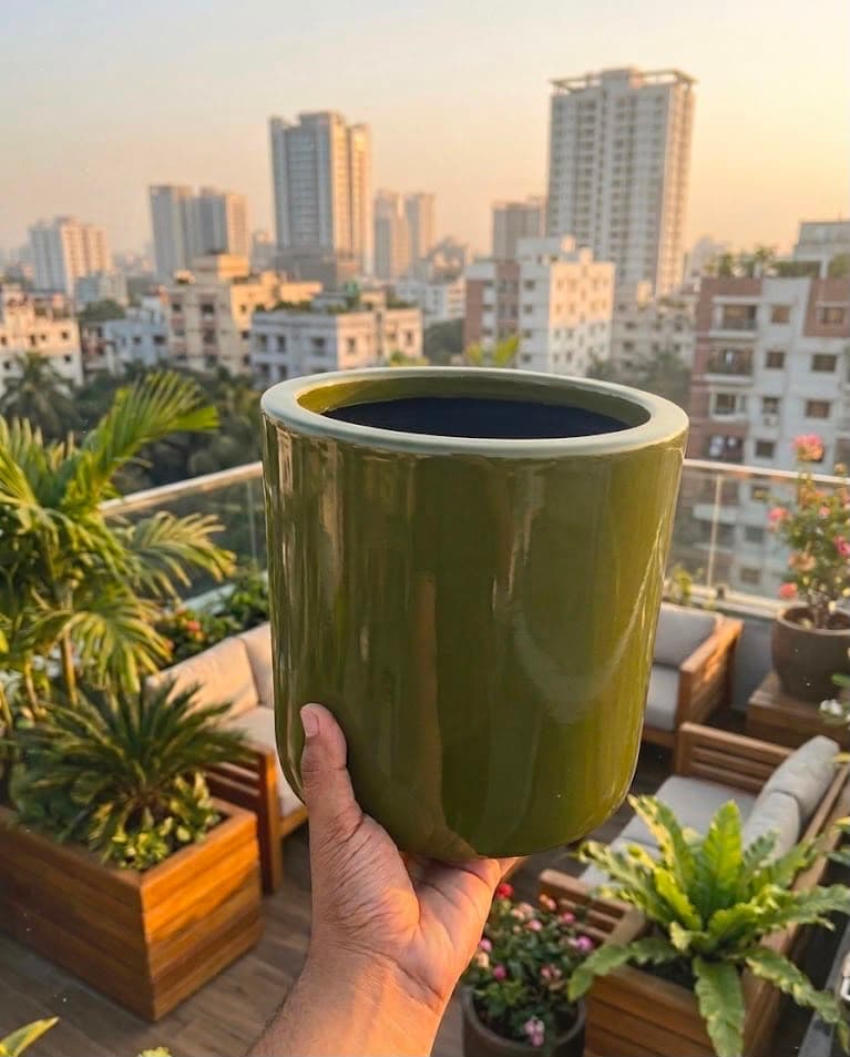 Verdant Gloss Planter